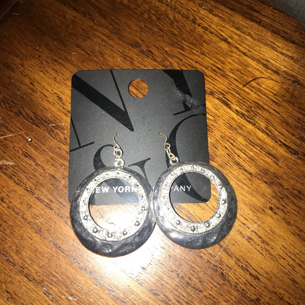 Never worn sliver earrings